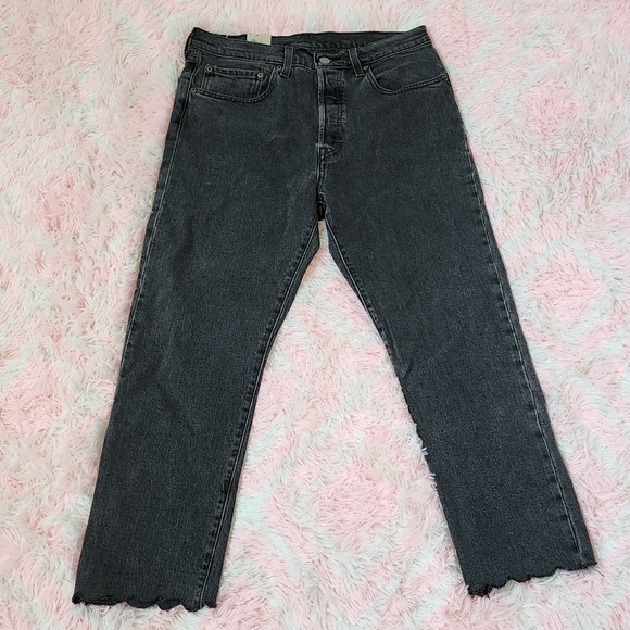 Levis 501 Original Cropped High Rise Jeans - Women's 30x26 - Black Washed - NEW - Picture 4 of 12